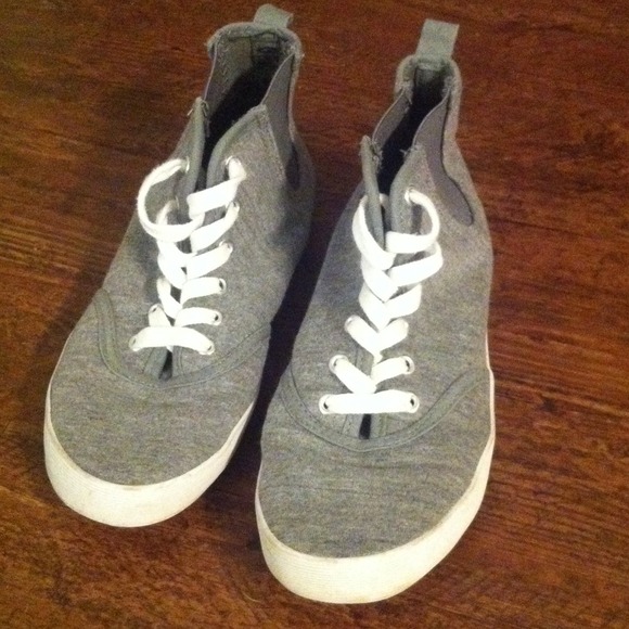 Cloth high top shoes