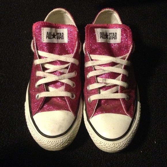 Pink sparkly converse-womens: size 8; mens: size 6 - Picture 2 of 4