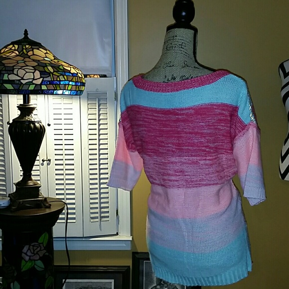 Super Pretty Metallic Sweater - Picture 2 of 3