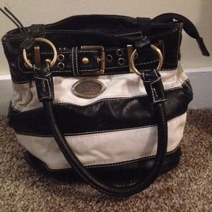 Knockoff Dolce & Gabbana bag and matching wallet!