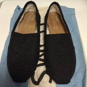 Grey Toms NWOT