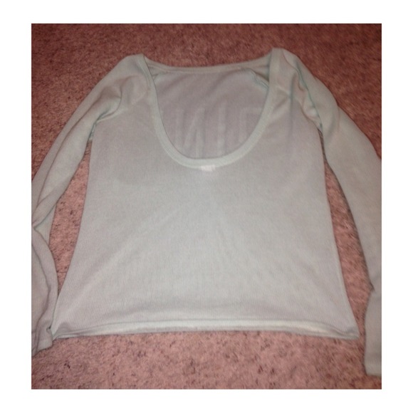 Mint VS Sweater - Picture 4 of 4