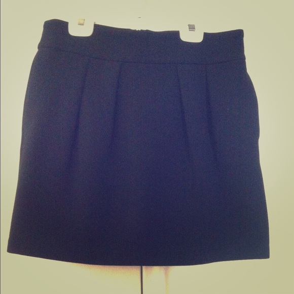 ZARA basic black Mini skirt.