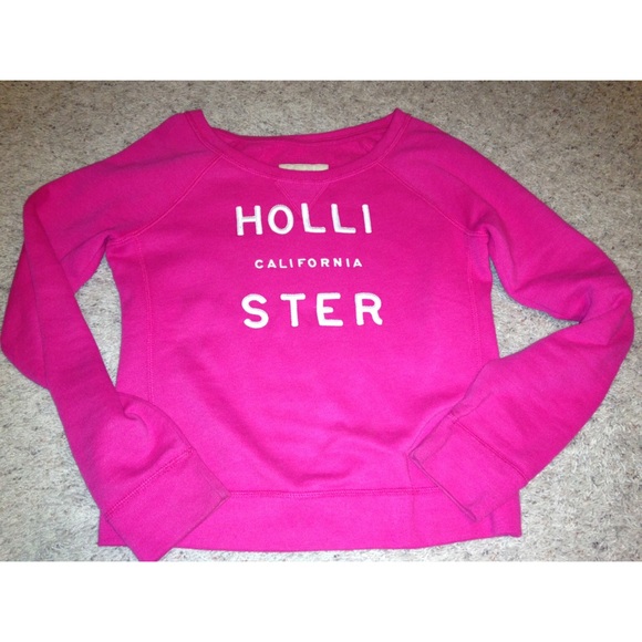 💢SOLD💢 New hollister crew - Picture 2 of 3