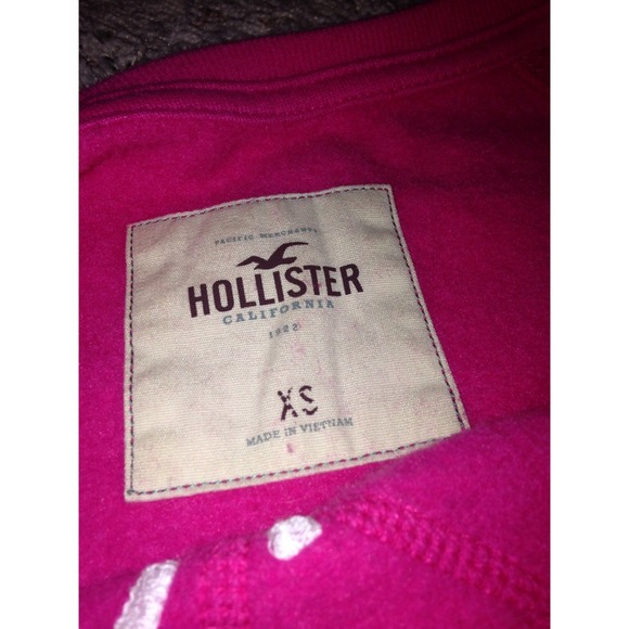 💢SOLD💢 New hollister crew - Picture 3 of 3