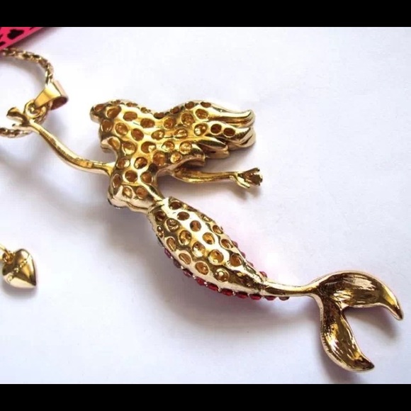 🚫sold in bundle🚫 betsey Johnson mermaid necklace - Picture 2 of 4