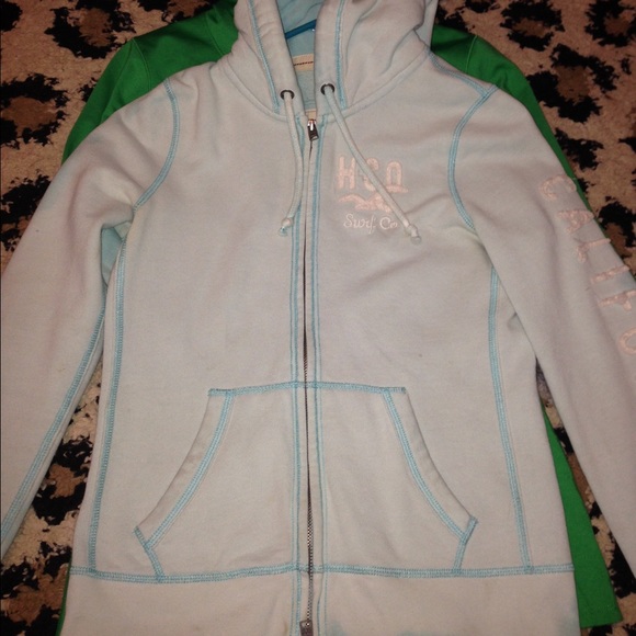 Blue and white tie dyed hollister sweater.