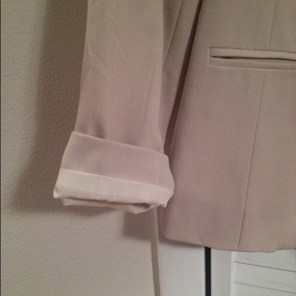 Tan bdg. Blazer - Picture 2 of 4