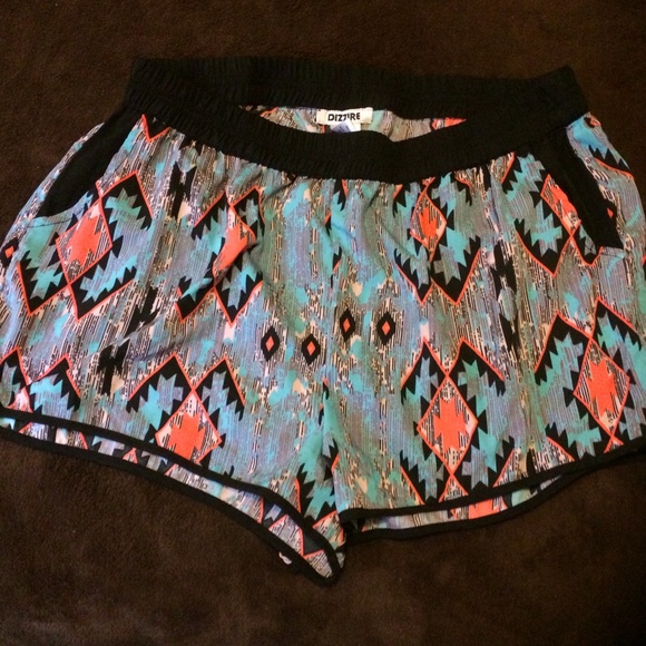 RESERVED🚫Tribal Shorts with pockets