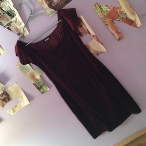 MISSGUIDED velvet Bodycon Dress in Burgundy. 💕