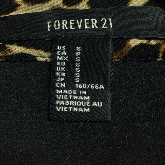 Leopard Print Skirt. - Picture 2 of 3