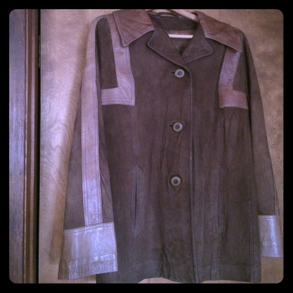 🎀 Leather and Suede Med Brown Jacket