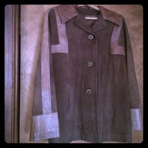 🎀 Leather and Suede Med Brown Jacket