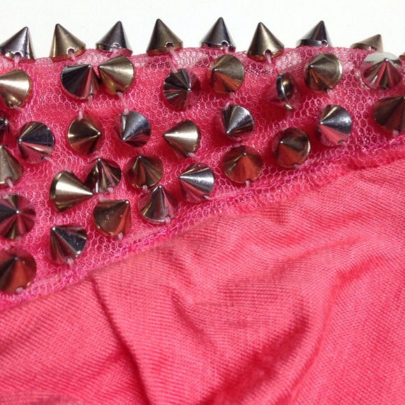 Papaya-colored Top. - Picture 3 of 4