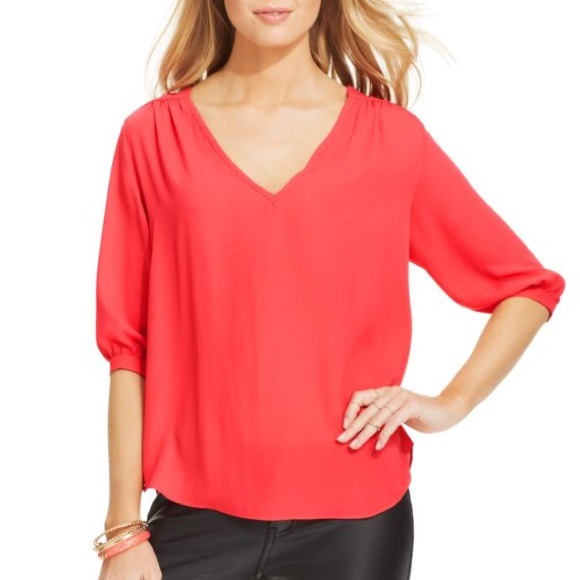 ❌Bundled❌BCX Coral Back Cut Out 3/4 Sleeve Top - Picture 2 of 4