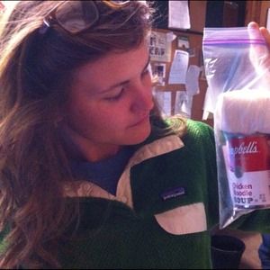 Green Patagonia pullover