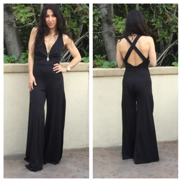 Dresses - 💥💥💥💥Stunning side slit jumpsuit ONE DAY SALE Dresses - 💥💥💥💥Stunning side slit jumpsuit ONE DAY SALE