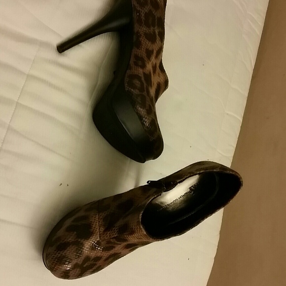 French Connection  leapord print booties