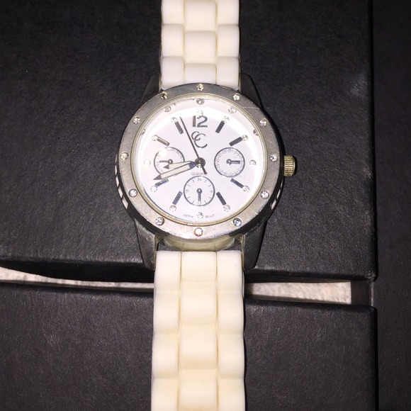 WORKING Charming Charlie watch with rhinestones!