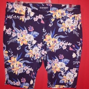 Floral print Bermuda short