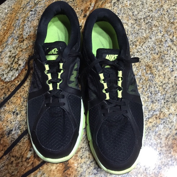 Men's 10.5 nikes