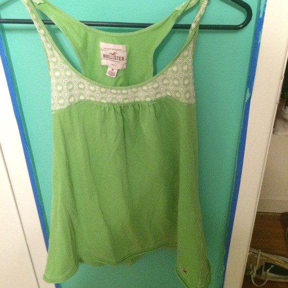 Green Hollister tank