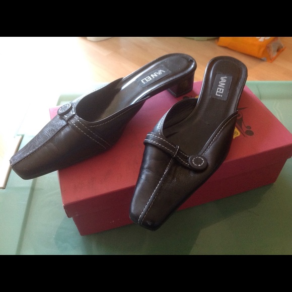 Black Flats