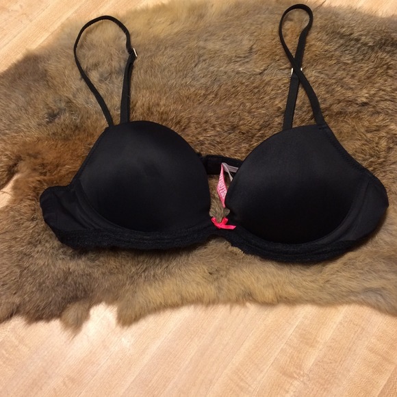 VS Pink Push-Up bra