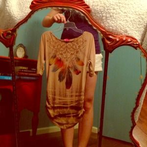 Tan, Body Central top! Worn once, really cute!