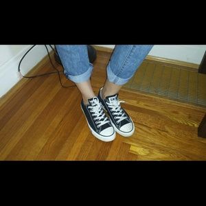 Black Converse