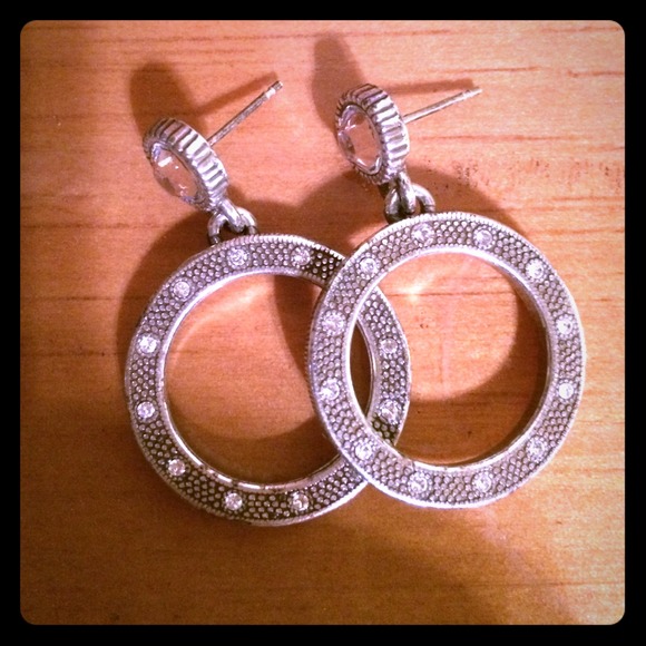 🎉🎉Host Pick 3/25🎉🎉🎉 "Brighton Bling Earrings"