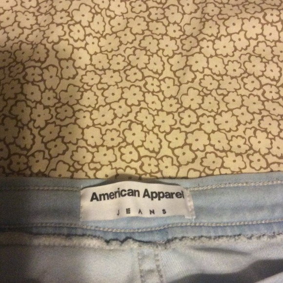 Trade - Picture 4 of 4