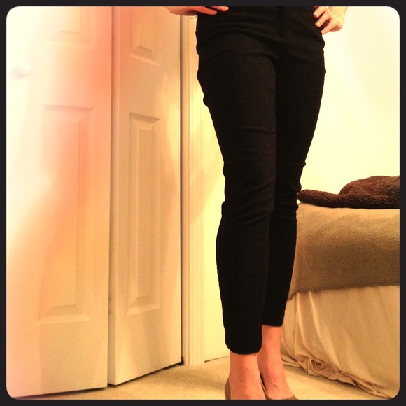 Black skinny dress pants