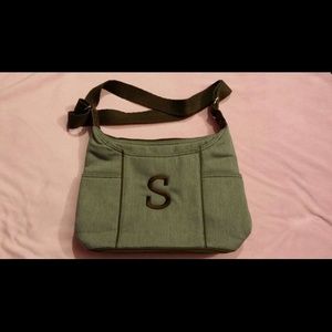 Brand New. Never Used. Thirty-One Carry all.