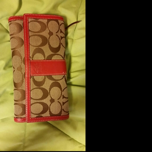 Coach wallet