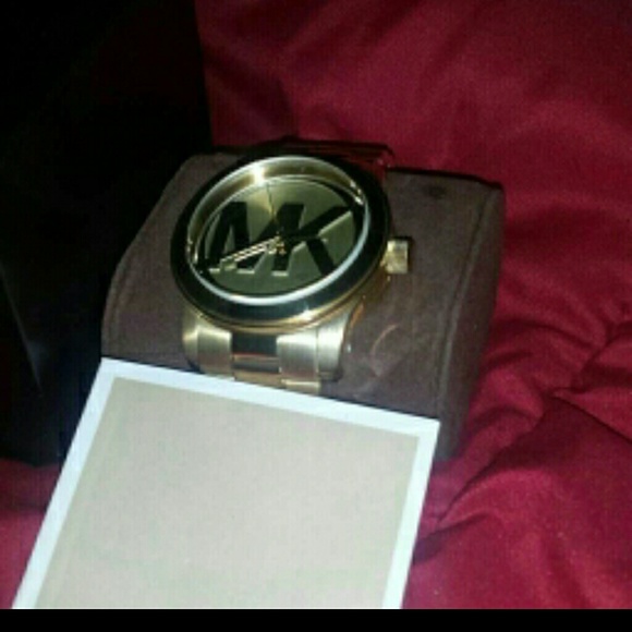 Michael kors watch - Picture 4 of 4