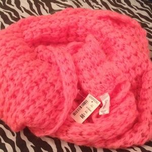 Aeropostale - Neon Pink Knit Scarf