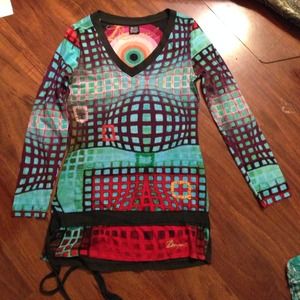 Pretty top with patterns and bright colors!