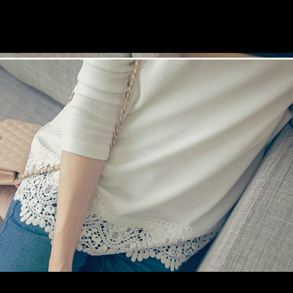 Texture white lace tunic blouse - Picture 4 of 4