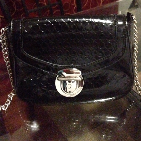 Nine west crossbody chain patent leather purse