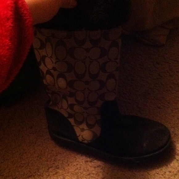 Authentic coach boots