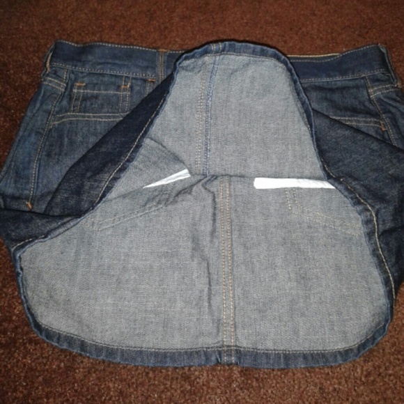 Old Navy Denim Mini Skirt - Picture 3 of 4