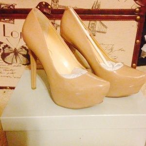 Jessica Simpson JASMINT Nude Pumps