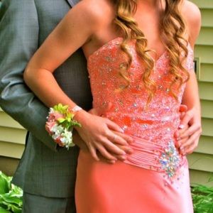 Peach PROM dress