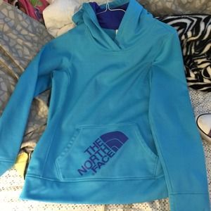 Women's north face hoodie