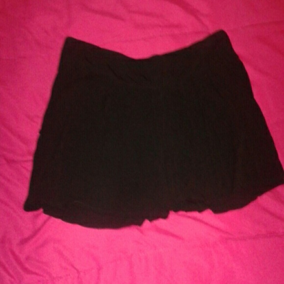 Black flowy shorts