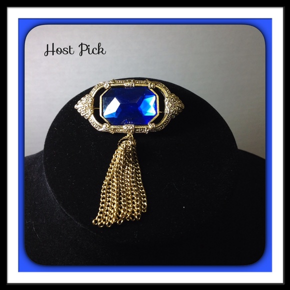Jewelry - Vintage Brooch