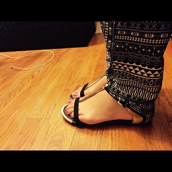 Sold🚫 - Picture 2 of 3