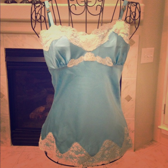 Express Tops - Express lingerie style silk top