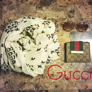 Auth. Gucci Wallet